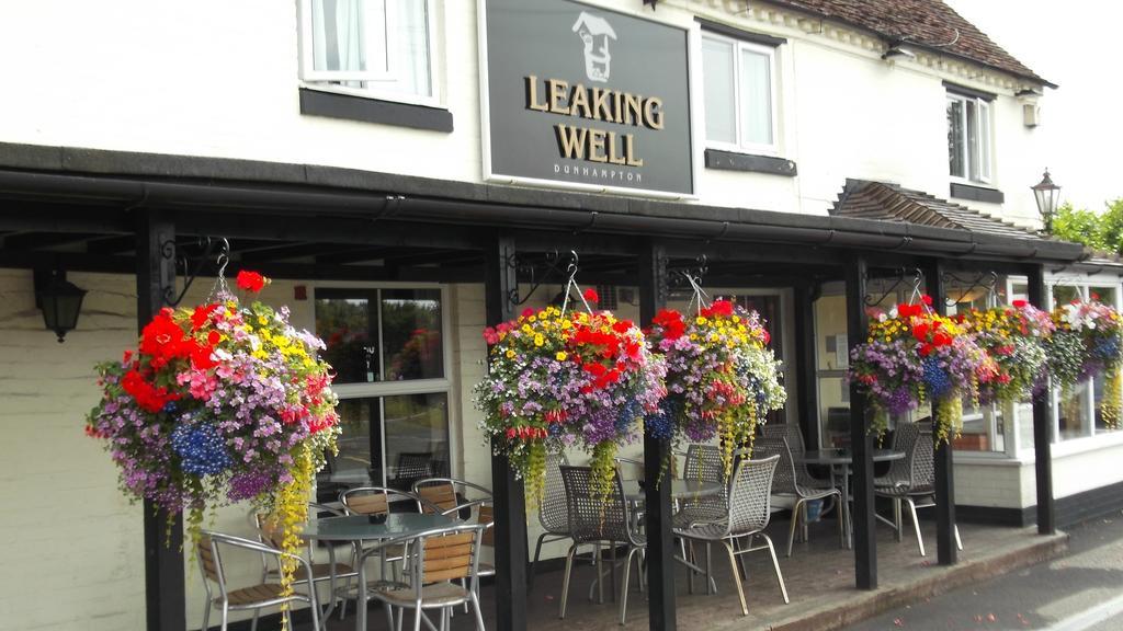 Bed and Breakfast The Leaking Well Dunhampton Экстерьер фото